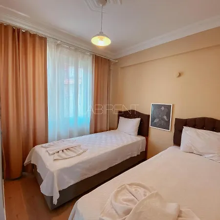 Aparthotel Labirent Apart